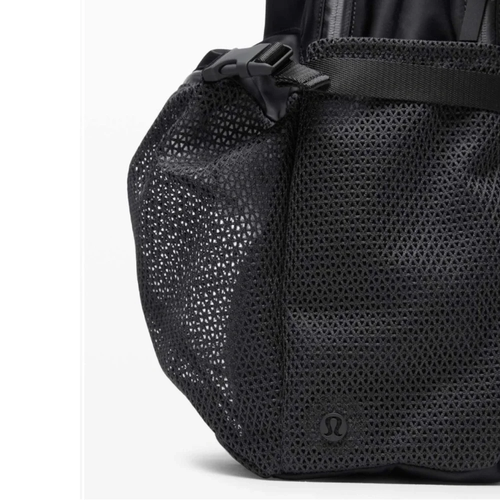 Lululemon All Hours Backpack - Picture 4 of 4